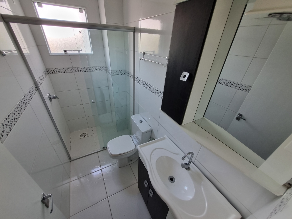 APARTAMENTO COM 2 DORMITÓRIOS