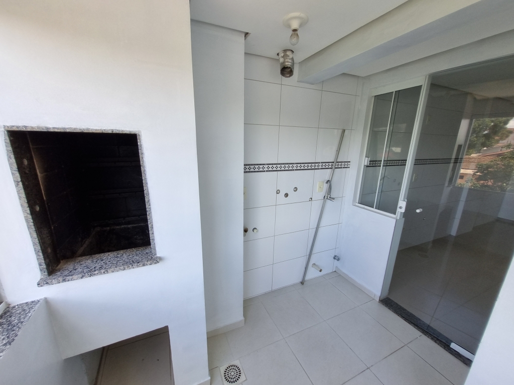 APARTAMENTO COM 2 DORMITÓRIOS