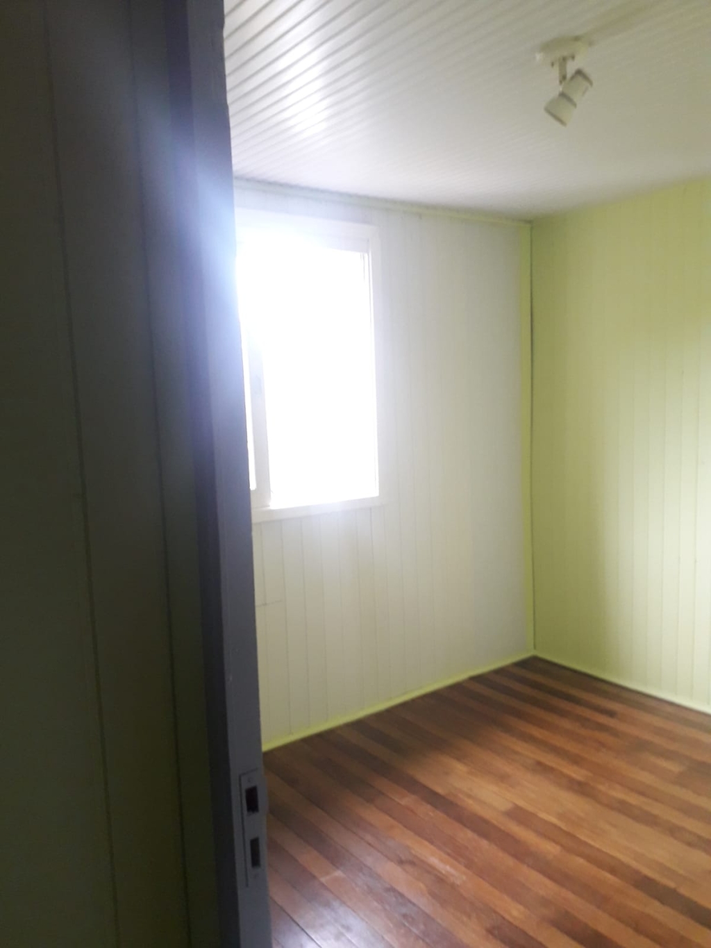 APARTAMENTO COM 3 DORMITÓRIOS