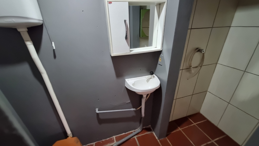 APARTAMENTO COM 1 DORMITÓRIO