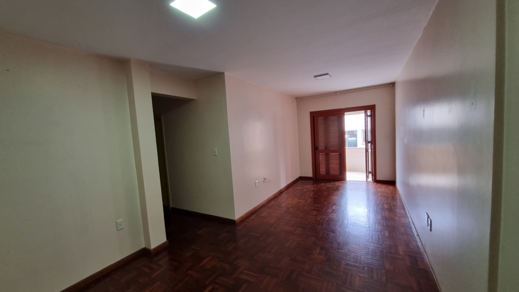 APARTAMENTO COM 2 DORMITÓRIOS