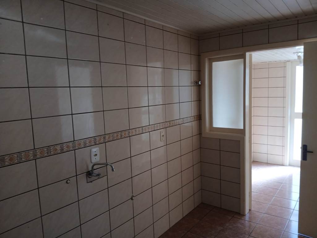 APARTAMENTO COM 2 DORMITÓRIOS