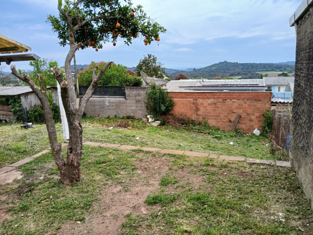 CASA COM 2 DORMITÓRIOS