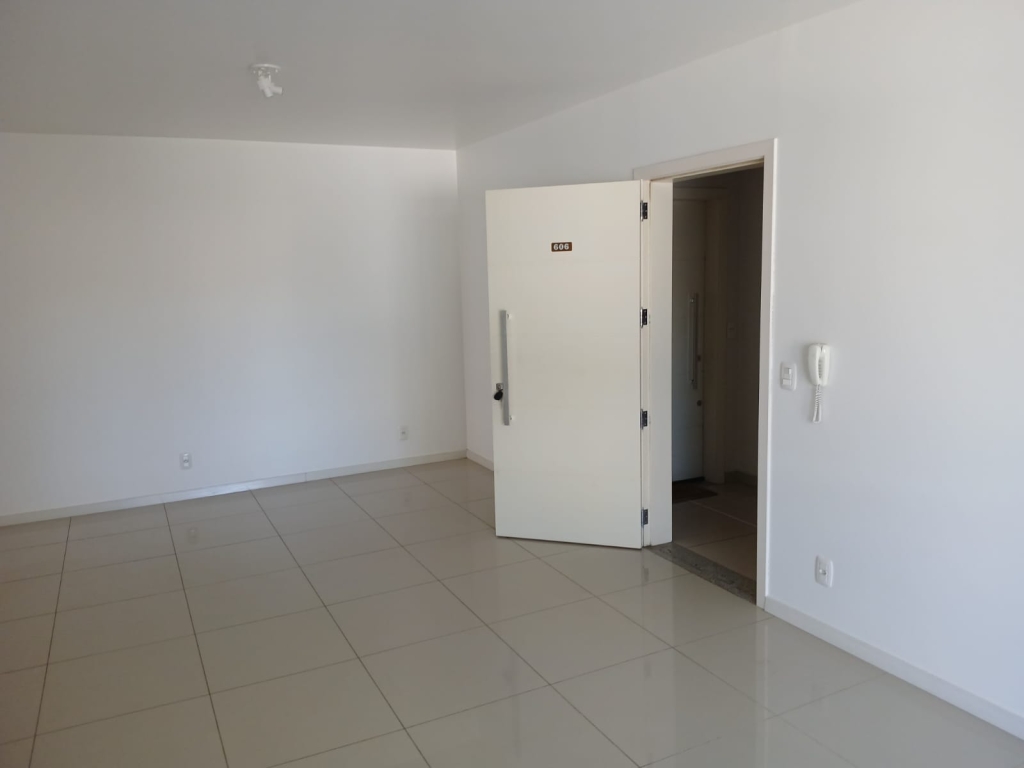 APARAMENTO COM 2 DORMITÓRIOS