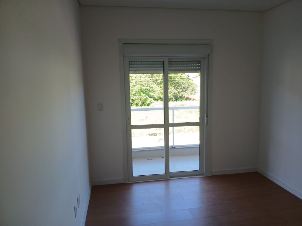 APARAMENTO COM 2 DORMITÓRIOS,