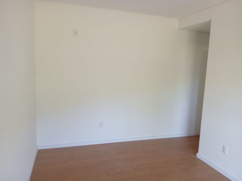 APARAMENTO COM 2 DORMITÓRIOS,