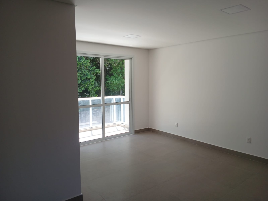 APARAMENTO COM 2 DORMITÓRIOS,