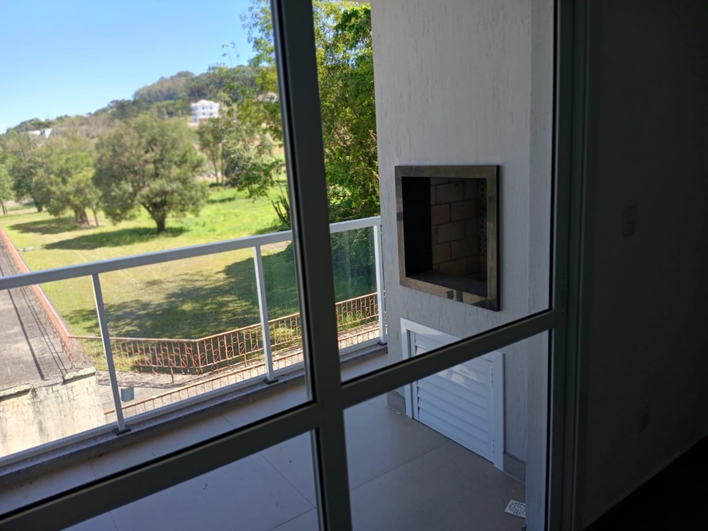 APARAMENTO COM 2 DORMITÓRIOS,