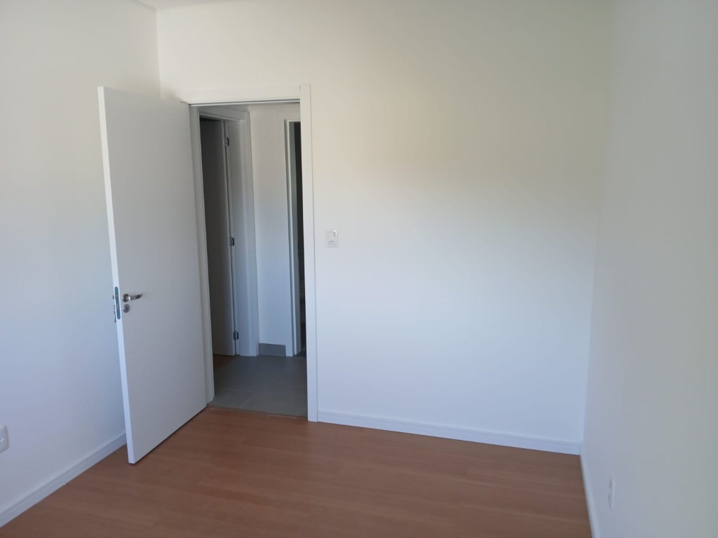 APARAMENTO COM 2 DORMITÓRIOS,