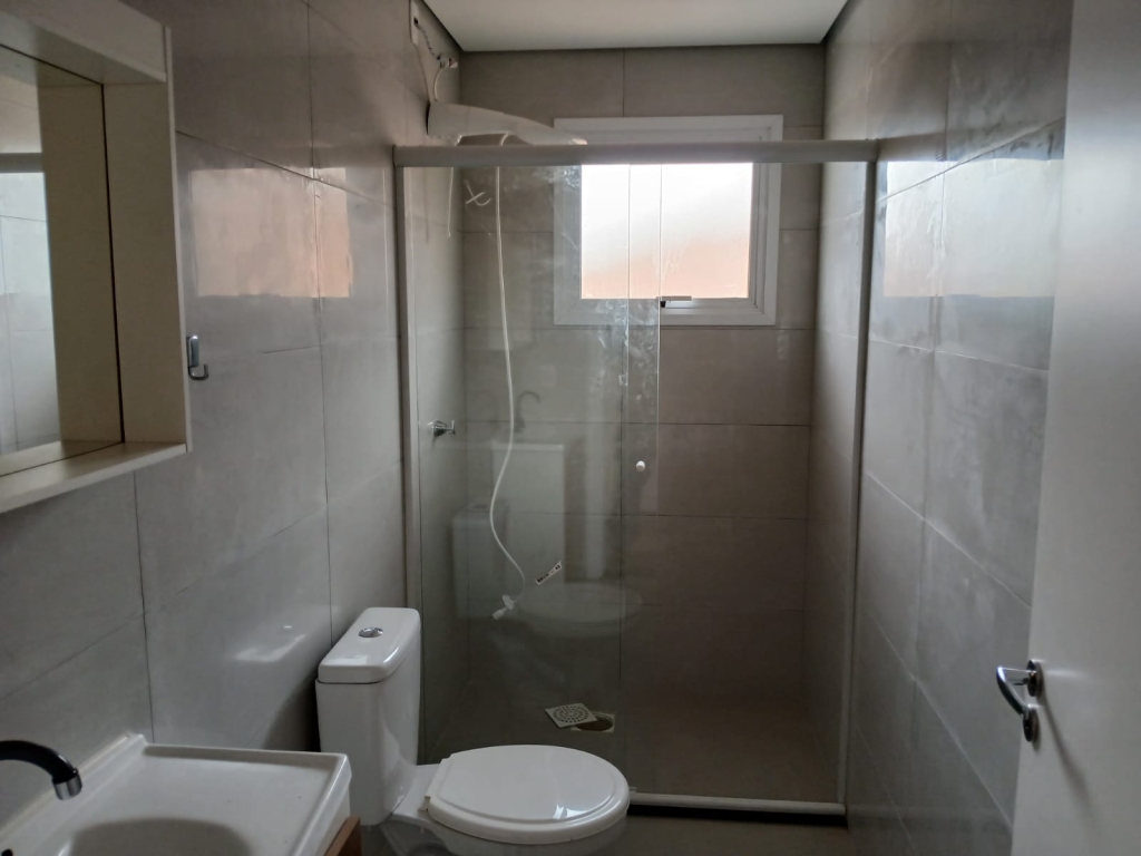 APARTAMENTO COM 3 DORMITÓRIOS