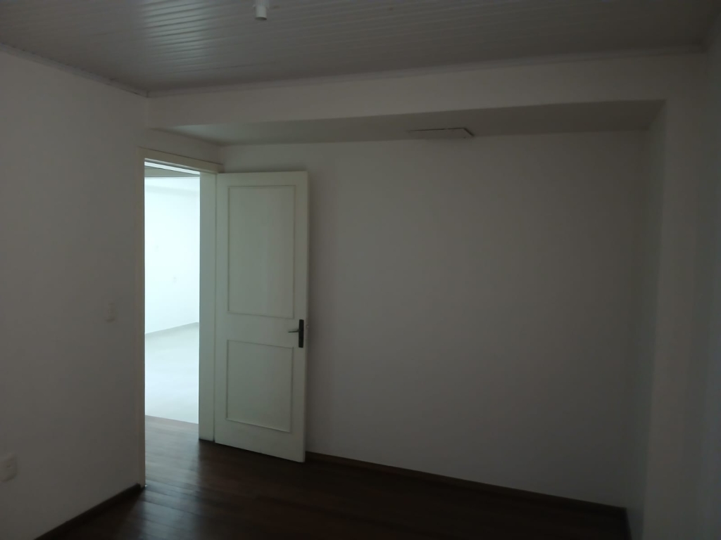 APARTAMENTO COM 3 DORMITÓRIOS
