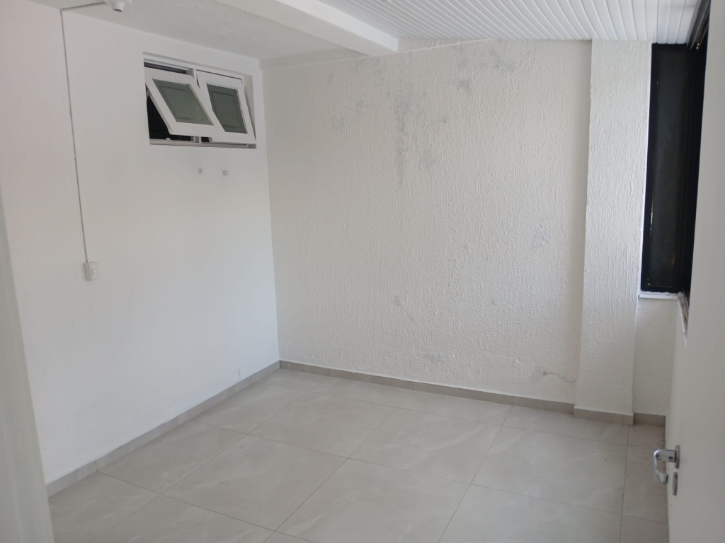 APARTAMENTO COM 3 DORMITÓRIOS