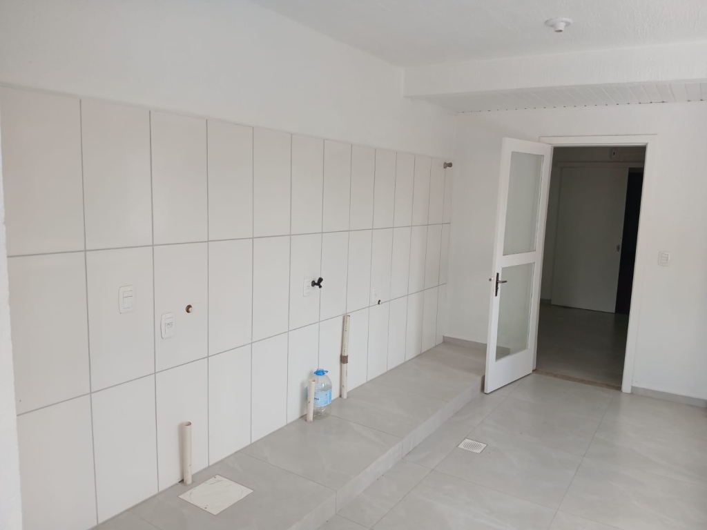 APARTAMENTO COM 3 DORMITÓRIOS