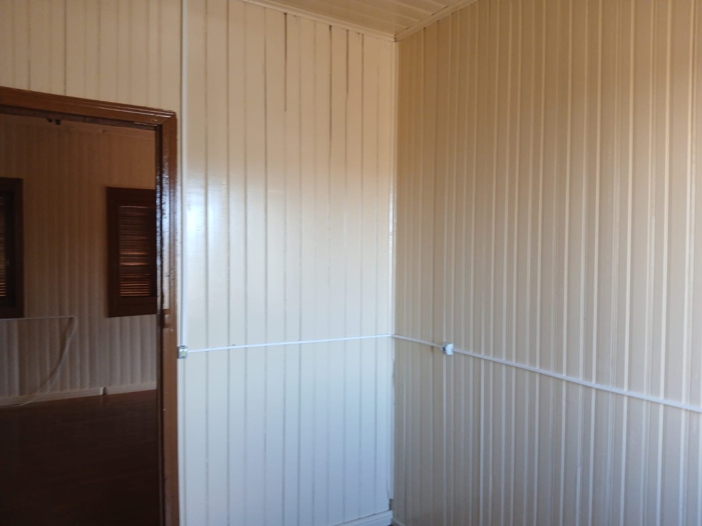 CASA COM 3 DORMITÓRIOS