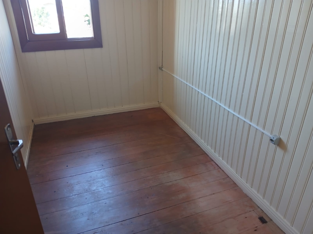 CASA COM 3 DORMITÓRIOS