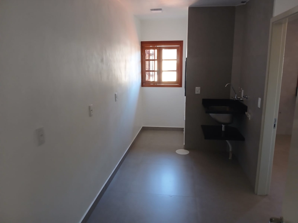 APARTAMENTO COM 3 DORMITÓRIOS