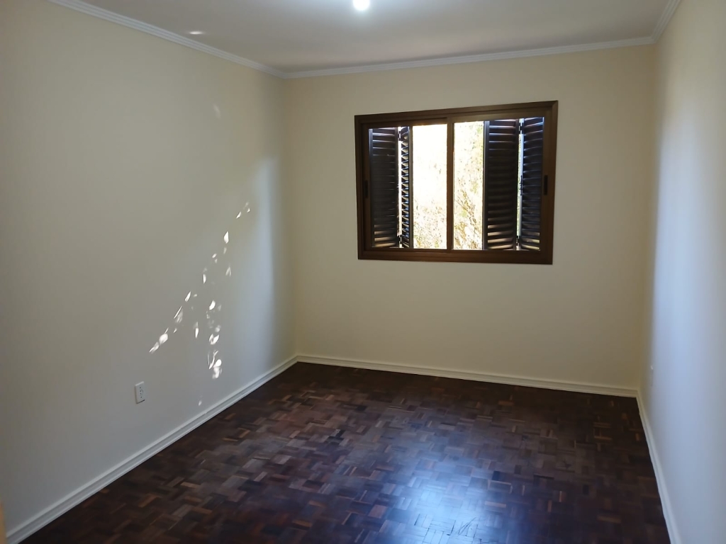 APARTAMENTO COM 1 DORMITÓRIO