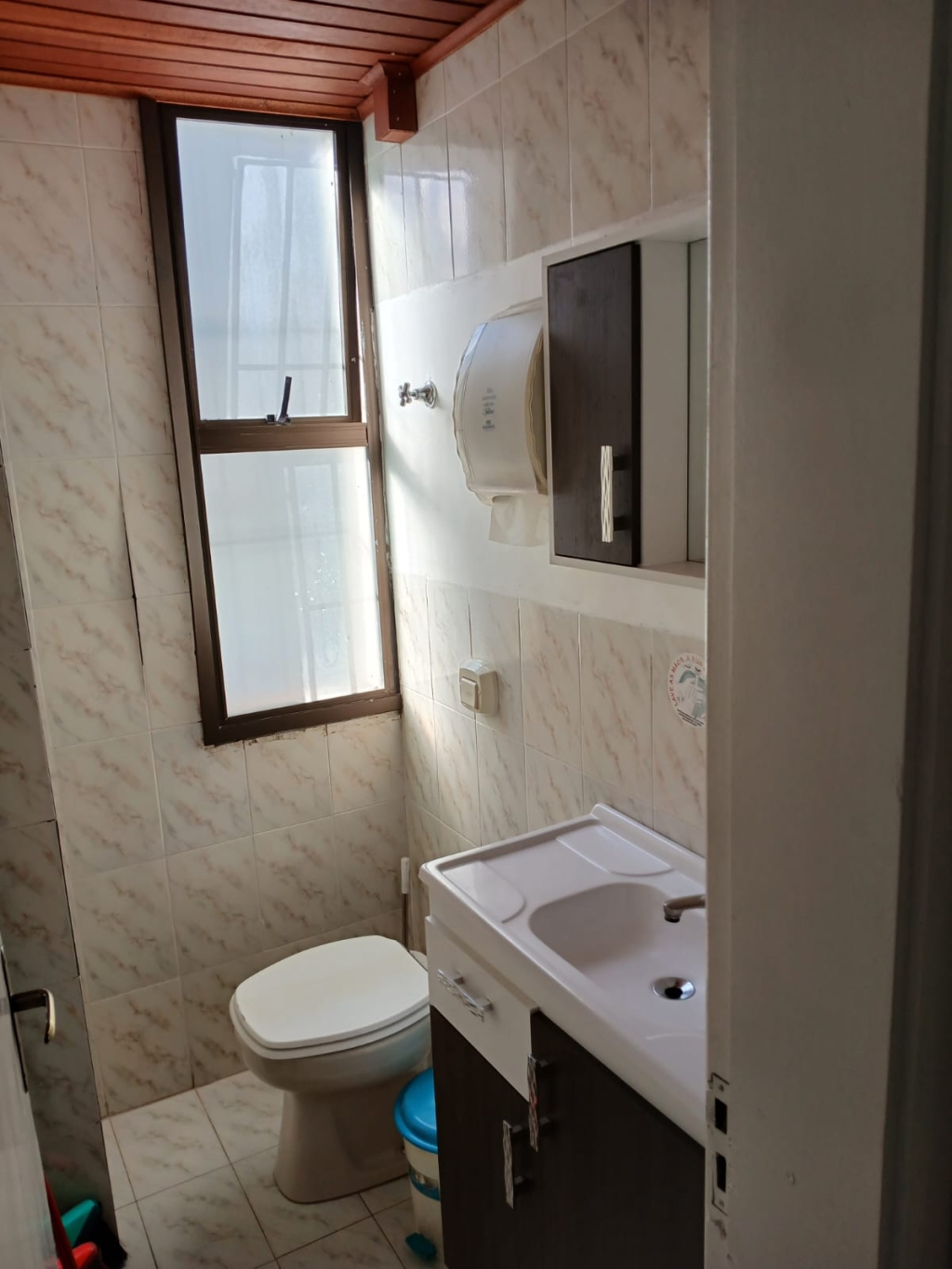 SALA COMERCIAL nº 202