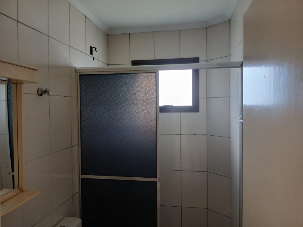 APARAMENTO COM 2 DORMITÓRIOS,