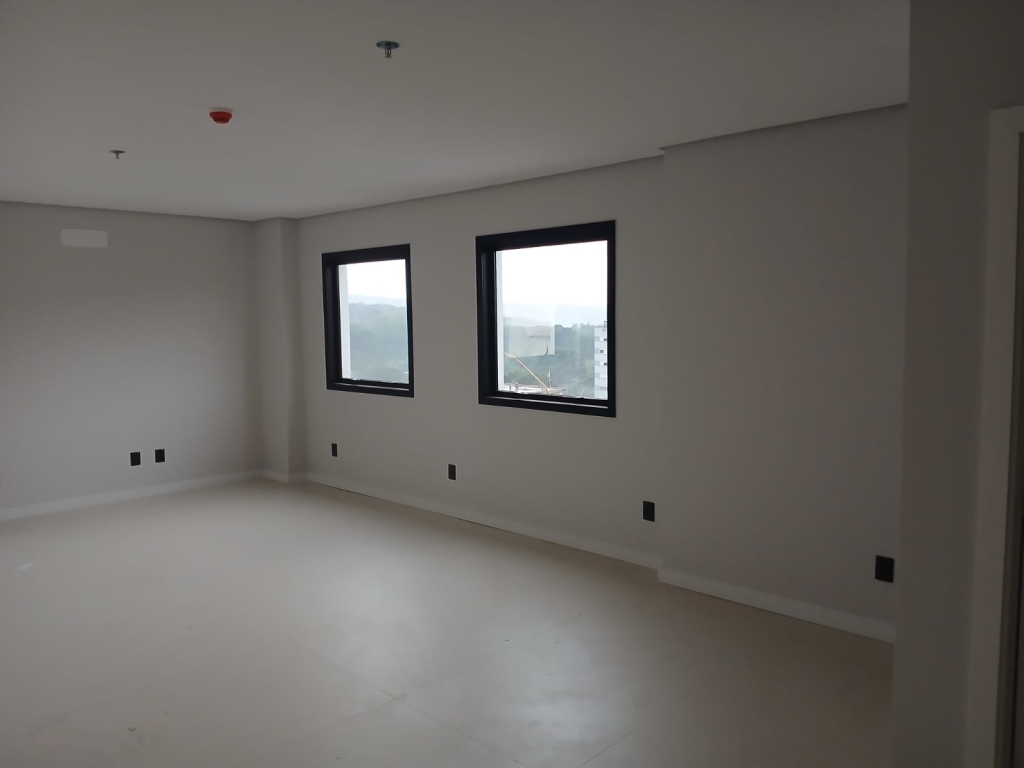 SALA COMERCIAL